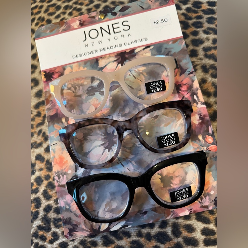 NEW W/O Tags Jones NY Reading Glasses 3 Pairs 2.50 Diopter
